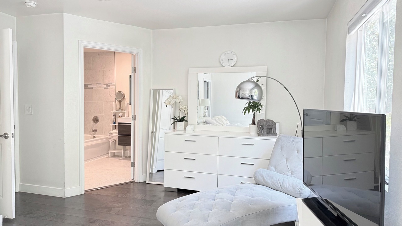 Photo of Bedroom in North Central