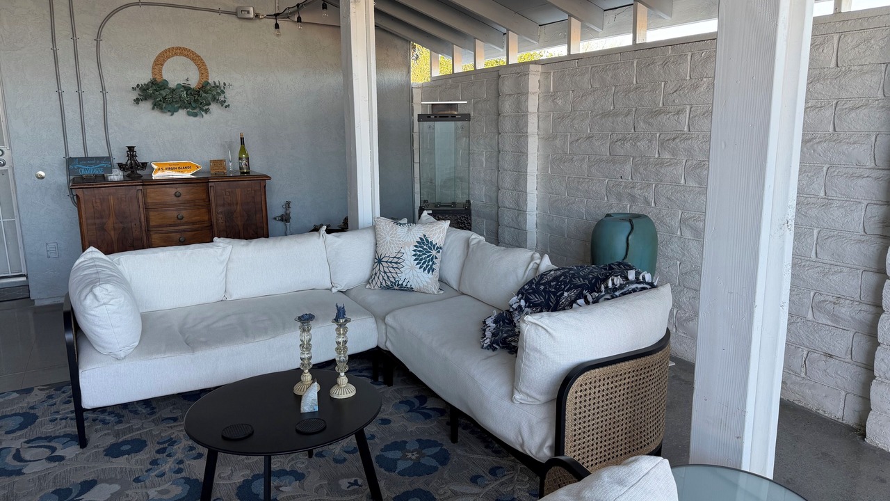 Photo of Livingroom in Ivey Ranch - Rancho Del Oro