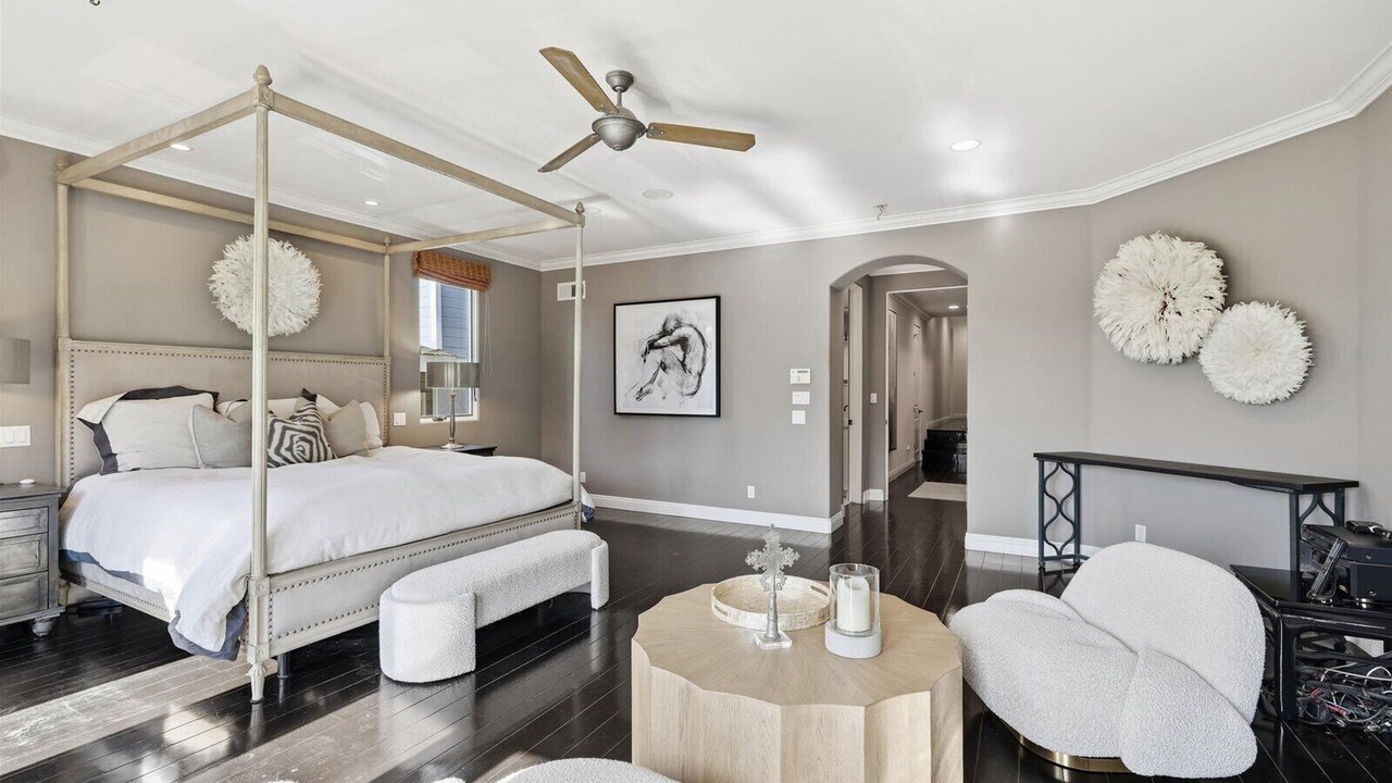 Photo of Bedroom in The Strand