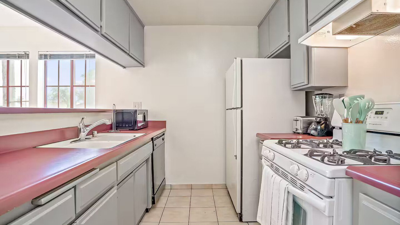 Photo of Kitchen in Downtown Culver City