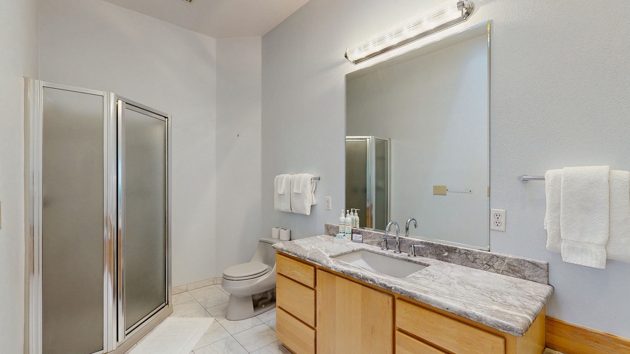 Photo of Bathroom in Crescent City North
