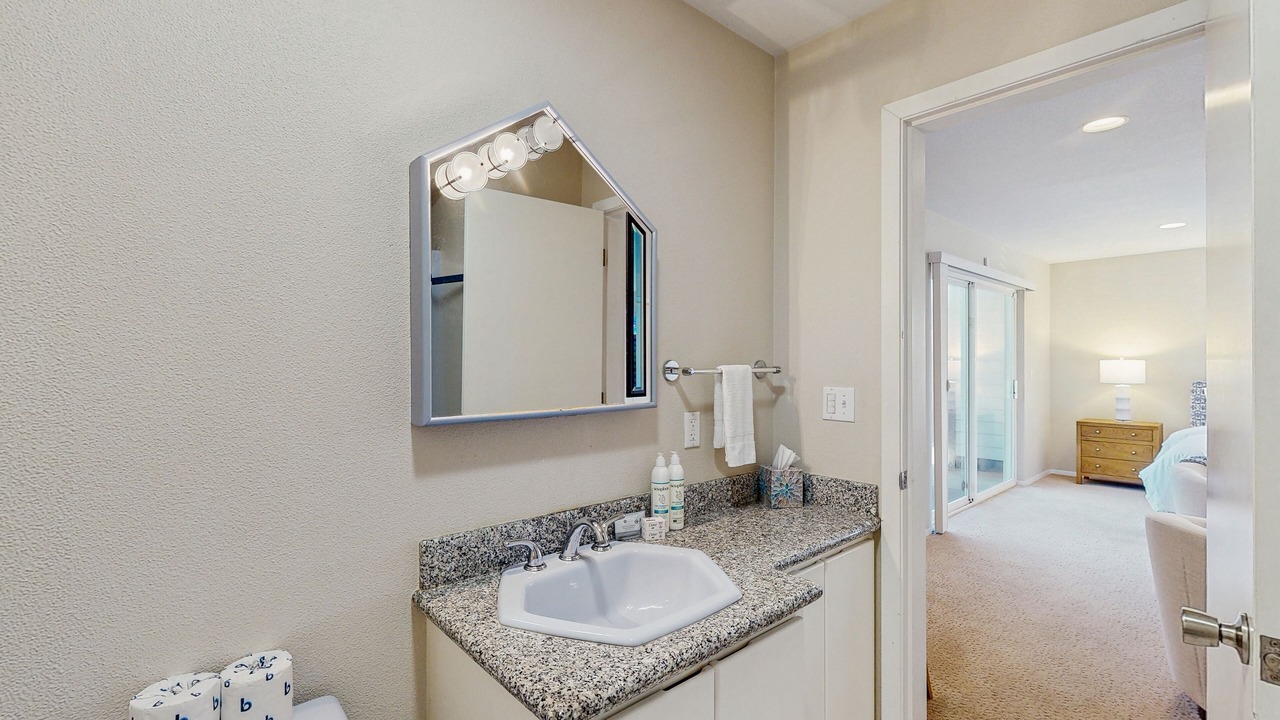 Photo of Bathroom in Crescent City North