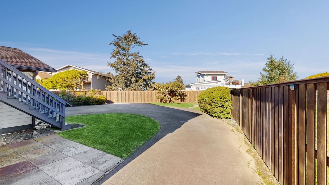 Photo of Outdoor in Crescent City North