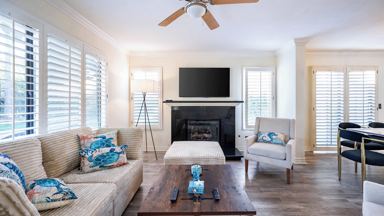 Photo of Livingroom in Laguna Niguel