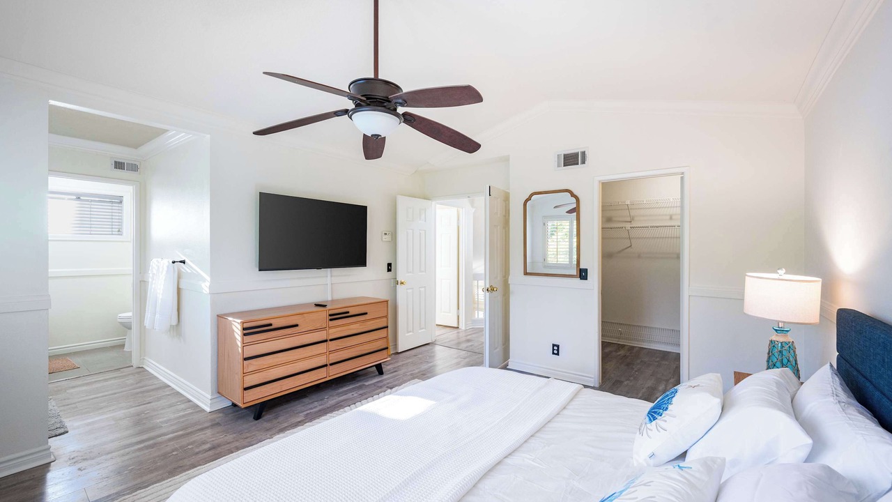 Photo of Bedroom in Laguna Niguel