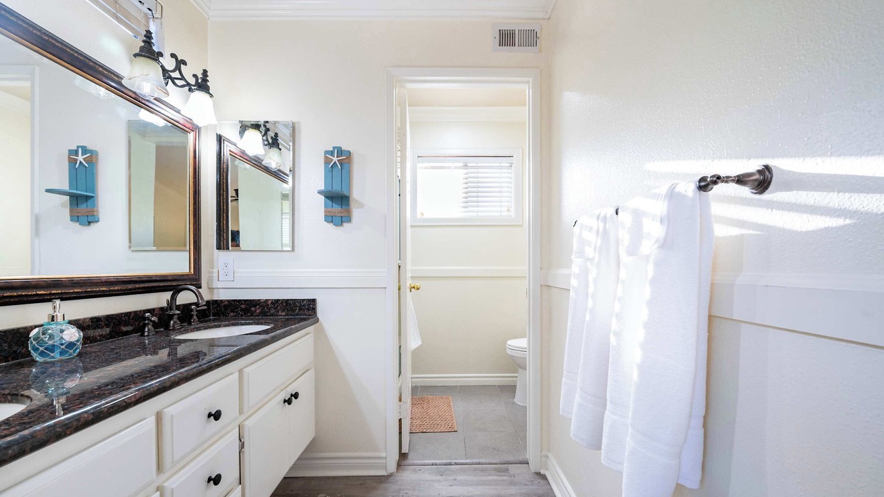 Photo of Bathroom in Laguna Niguel