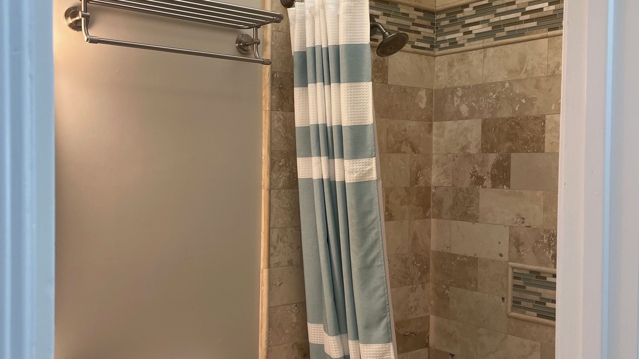 Photo of Bathroom in Rose Garden
