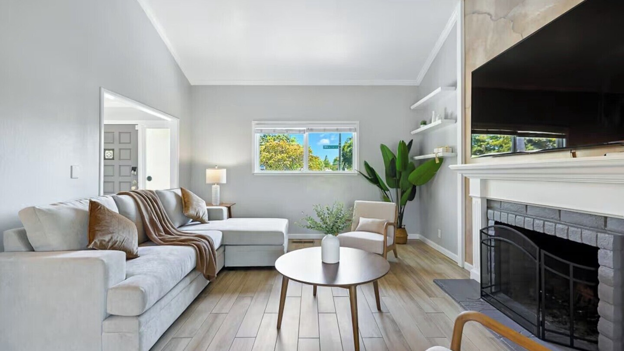 Photo of Livingroom in West San Jose