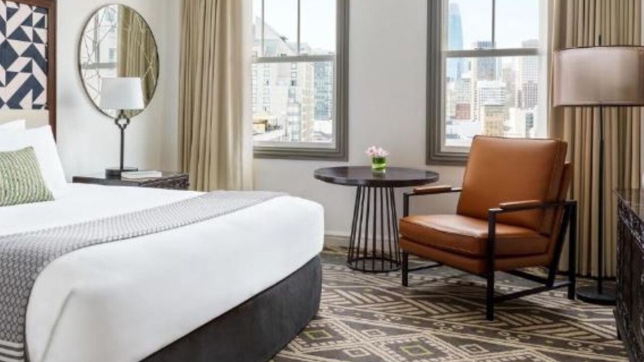 Photo of Bedroom in Theater District