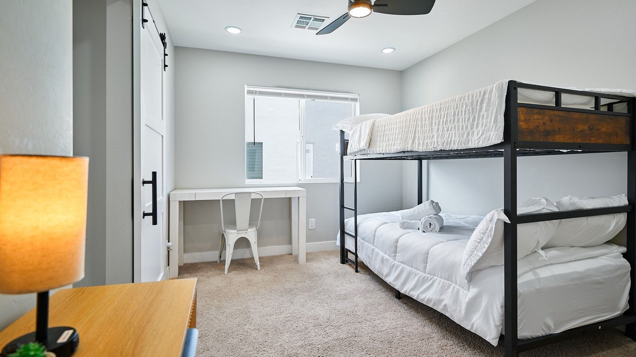 Photo of Bedroom in South Mountain