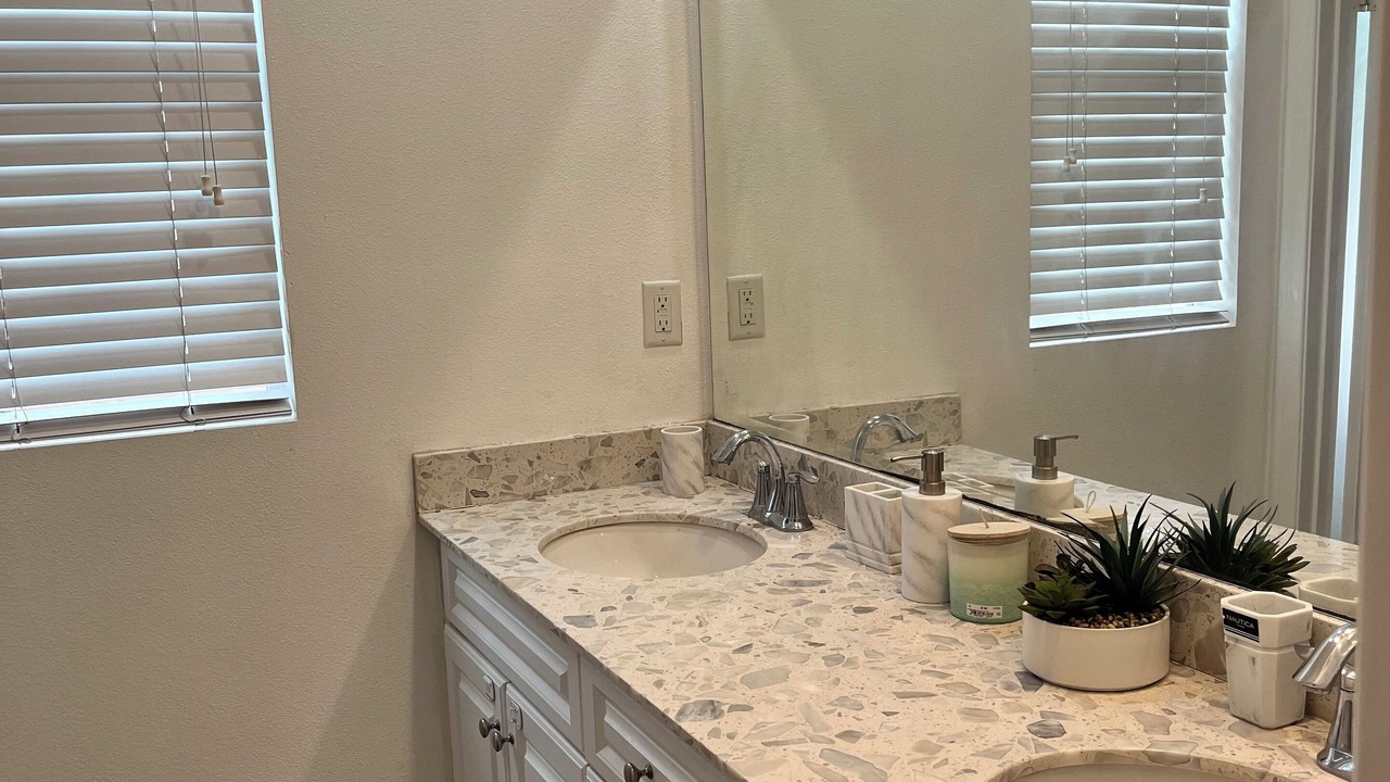 Photo of Bathroom in Guasti
