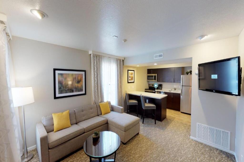Photo of Livingroom in Newark