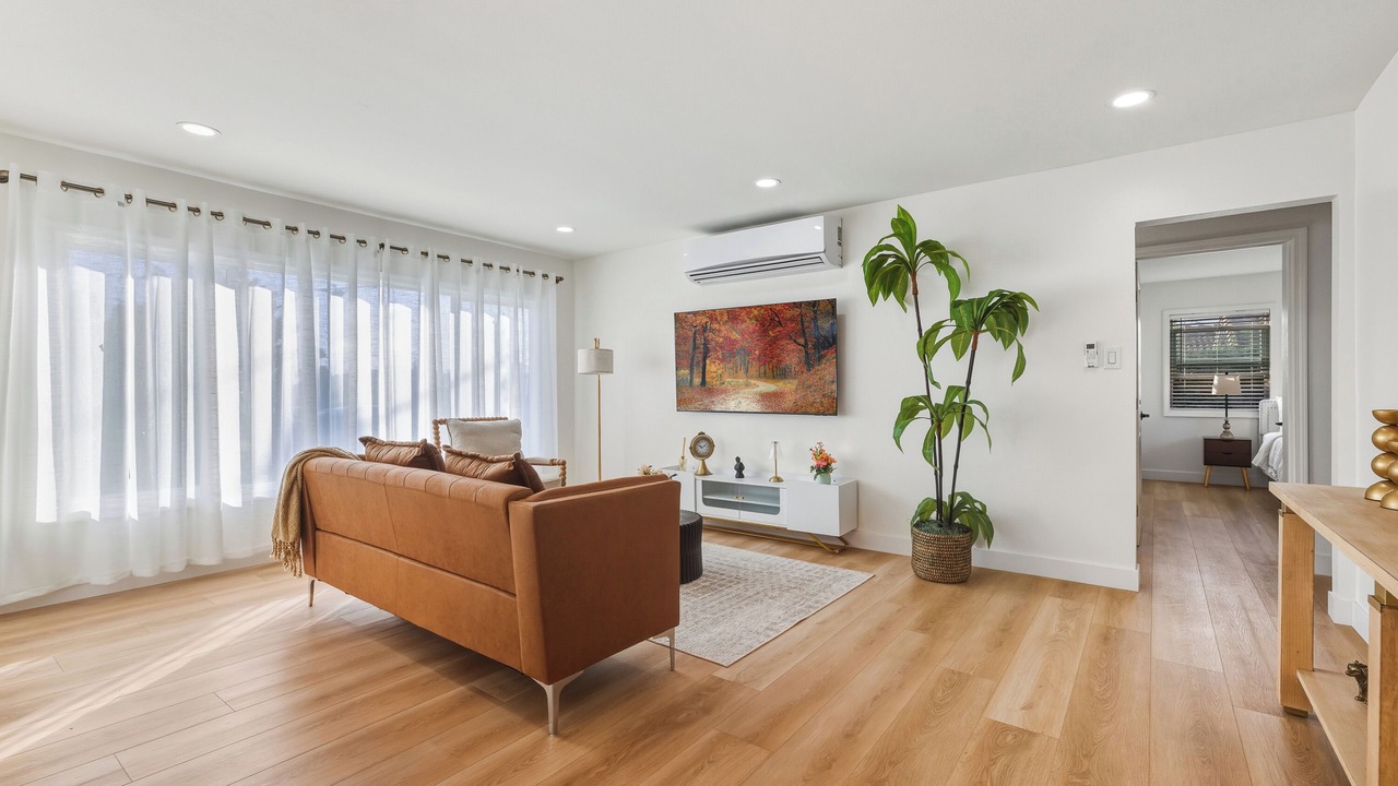 Photo of Livingroom in Montclair