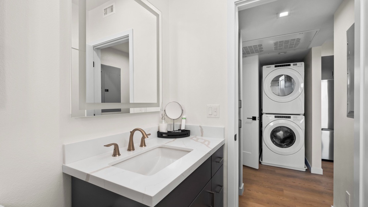 Photo of Bathroom in Roseville - Fleet Ridge