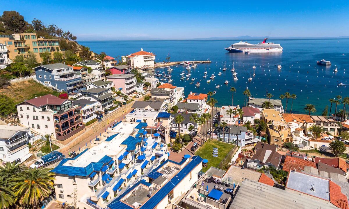 Photo of Outdoor in Avalon