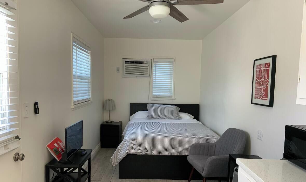 Photo of Bedroom in Washington Culver