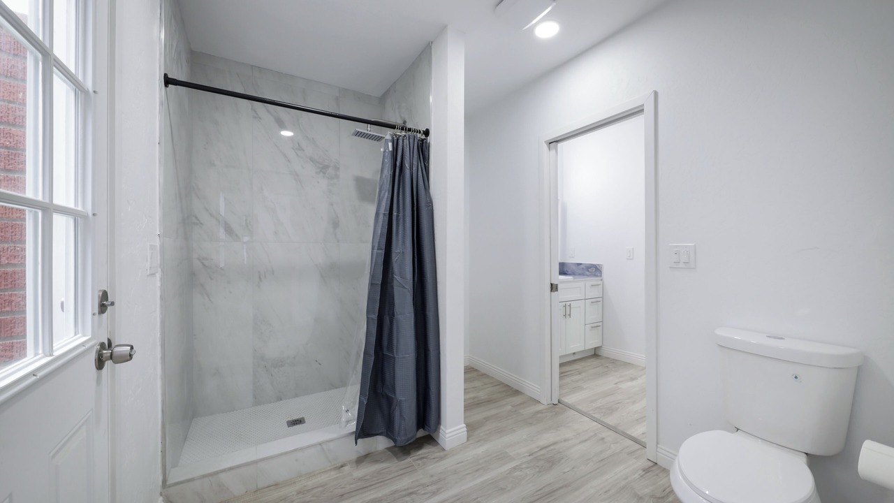 Photo of Bathroom in Bakersfield