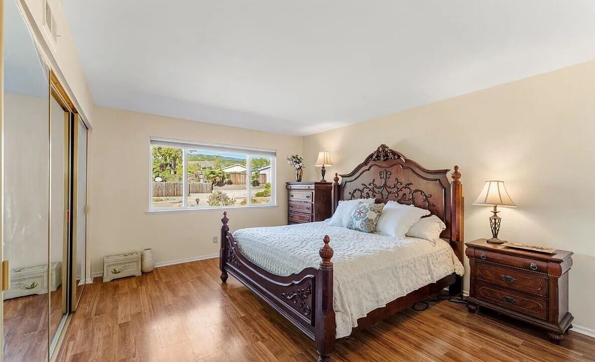 Photo of Bedroom in Goleta