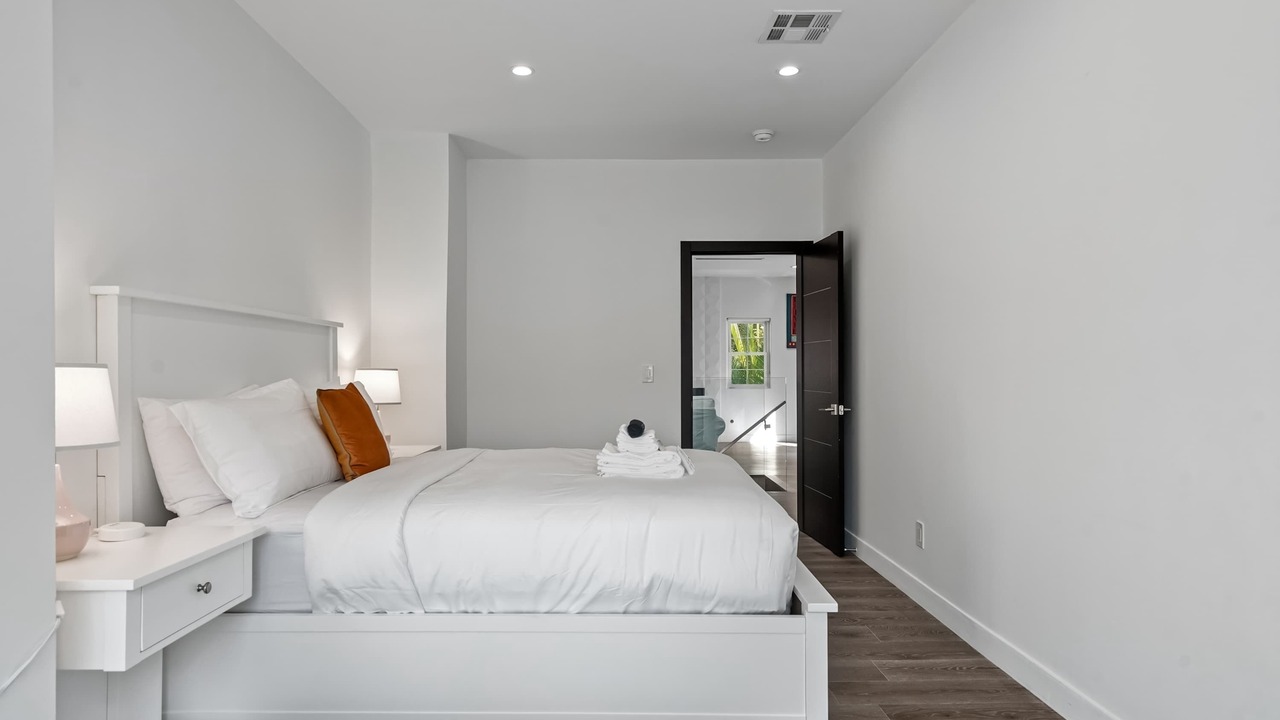 Photo of Livingroom in Sherman Oaks