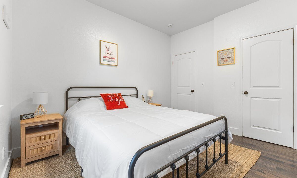 Photo of Bedroom in Santa Rosa
