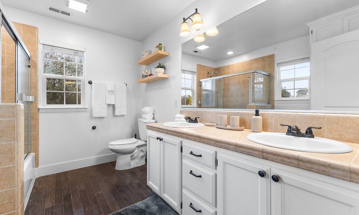 Photo of Bathroom in Santa Rosa