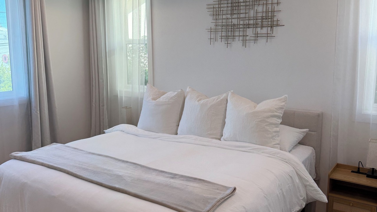 Photo of Bedroom in Washington Culver