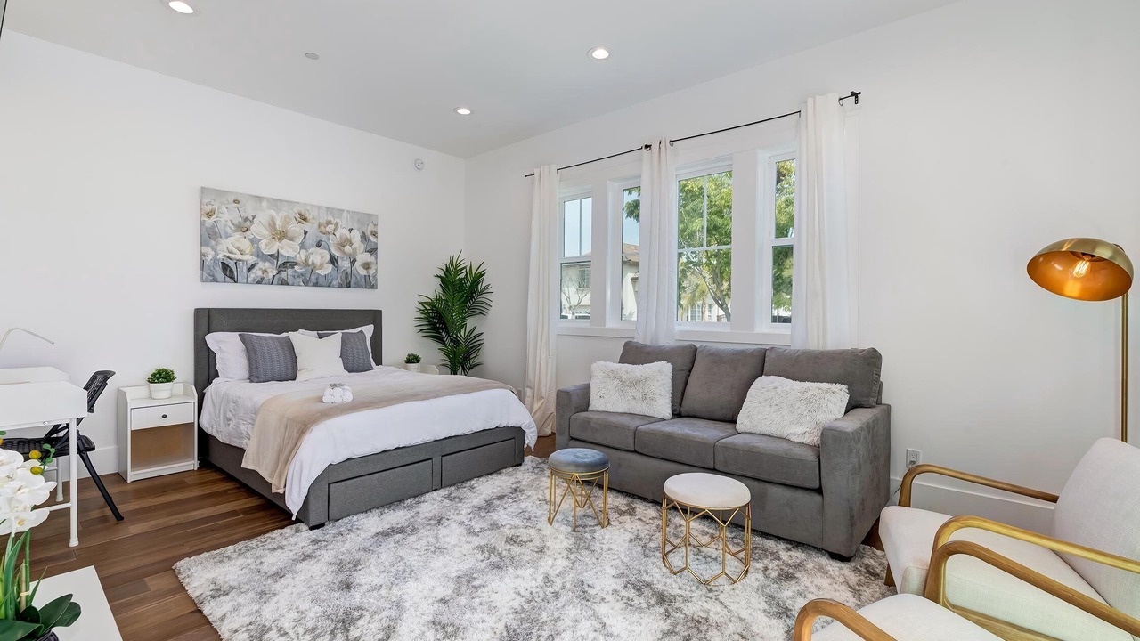 Photo of Bedroom in Washington Culver
