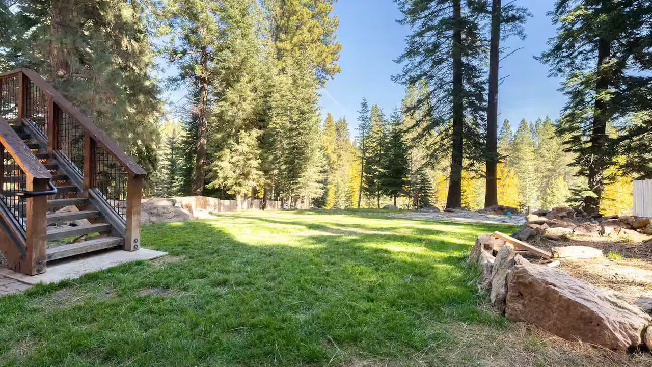 Photo of Outdoor in Ponderosa Palisades