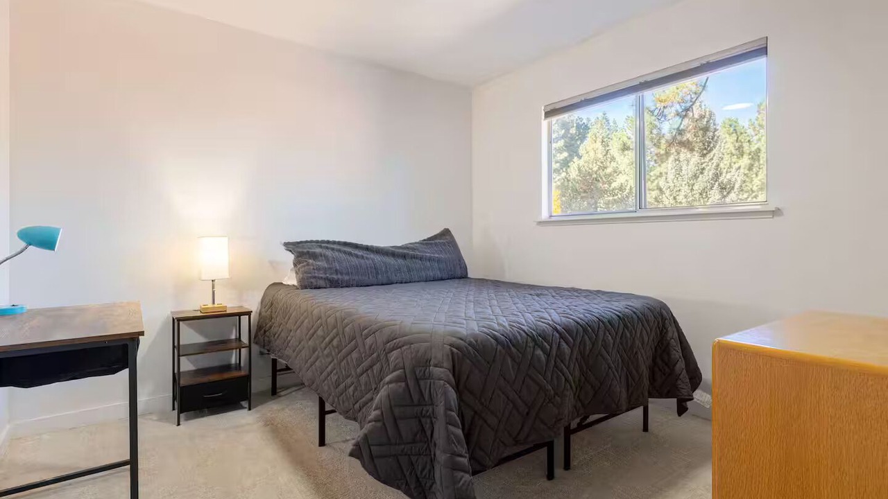Photo of Bedroom in Ponderosa Palisades
