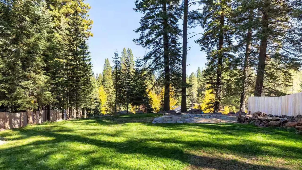 Photo of Outdoor in Ponderosa Palisades