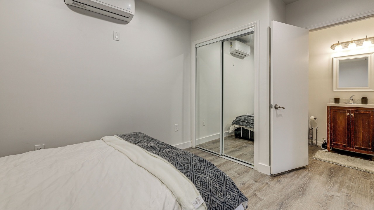 Photo of Bedroom in West Los Angeles