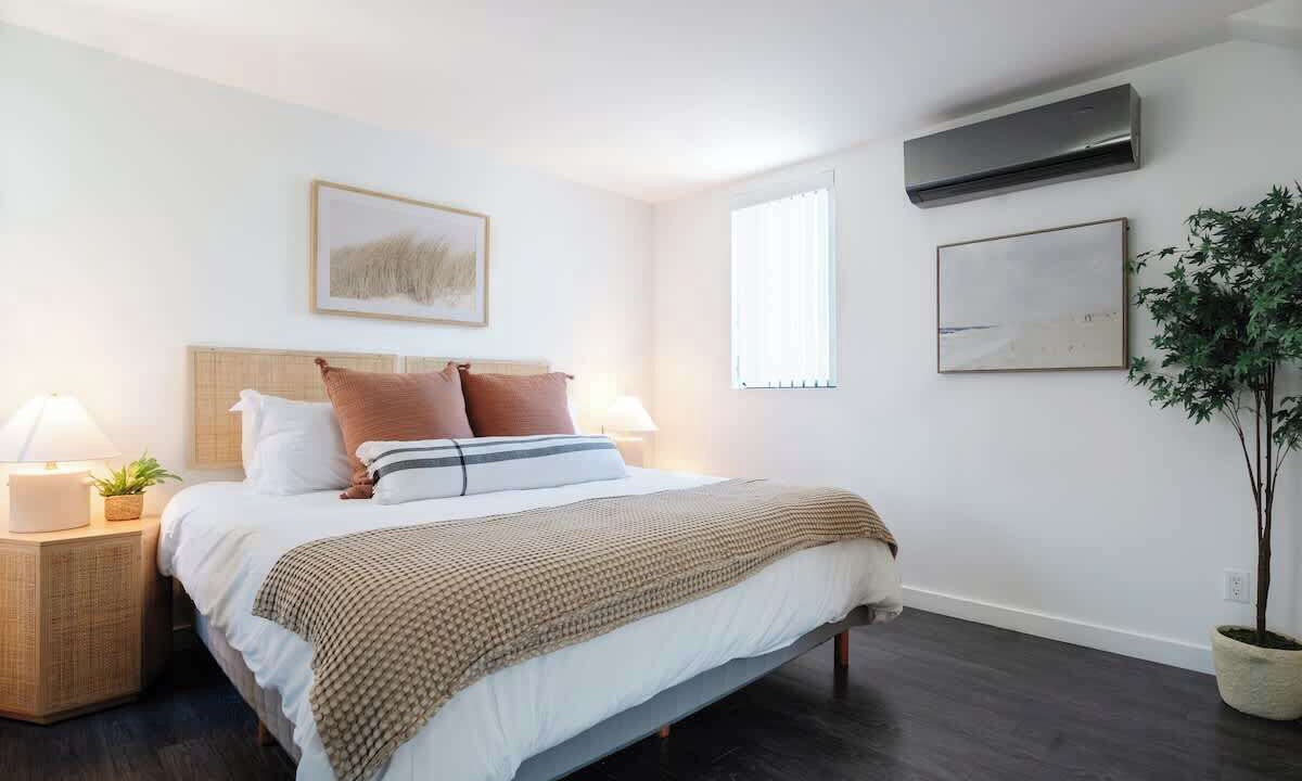 Photo of Bedroom in Little Italy