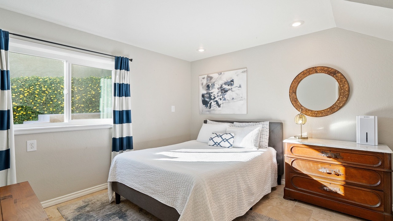 Photo of Bedroom in Arroyo Grande