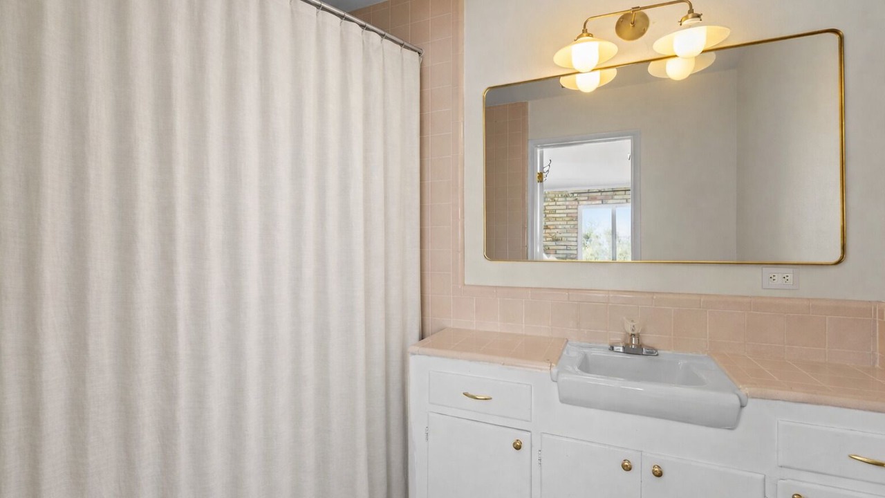 Photo of Bathroom in Wickenburg