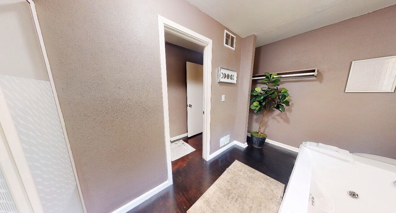 Photo of Bathroom in Auburn