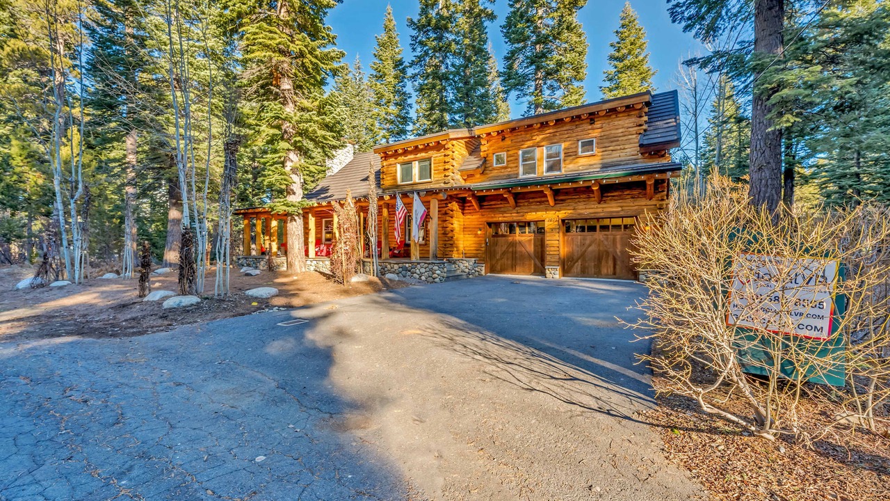 Photo of Outdoor in Tahoma