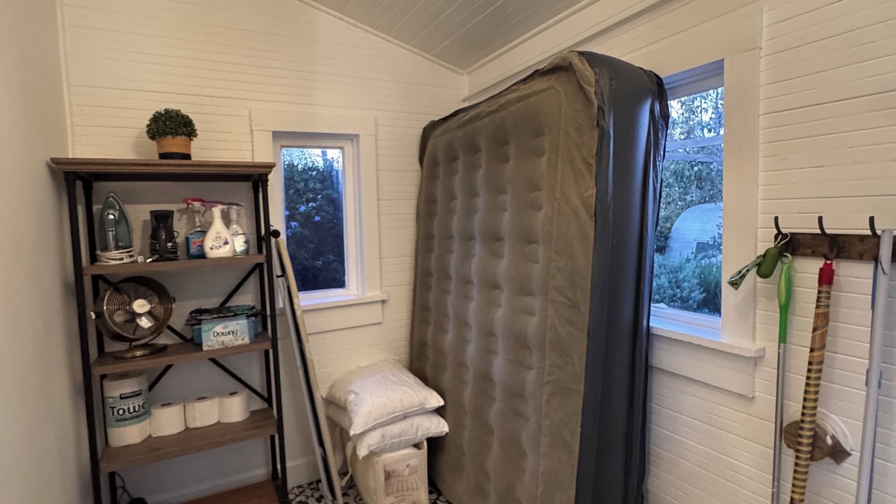 Photo of Bedroom in Floral Park