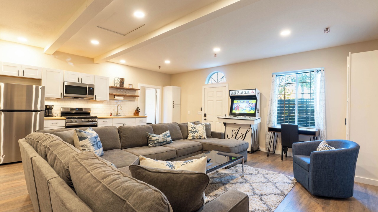 Photo of Livingroom in Vista