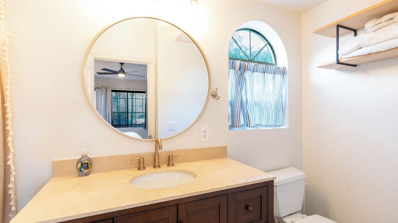 Photo of Bathroom in Vista