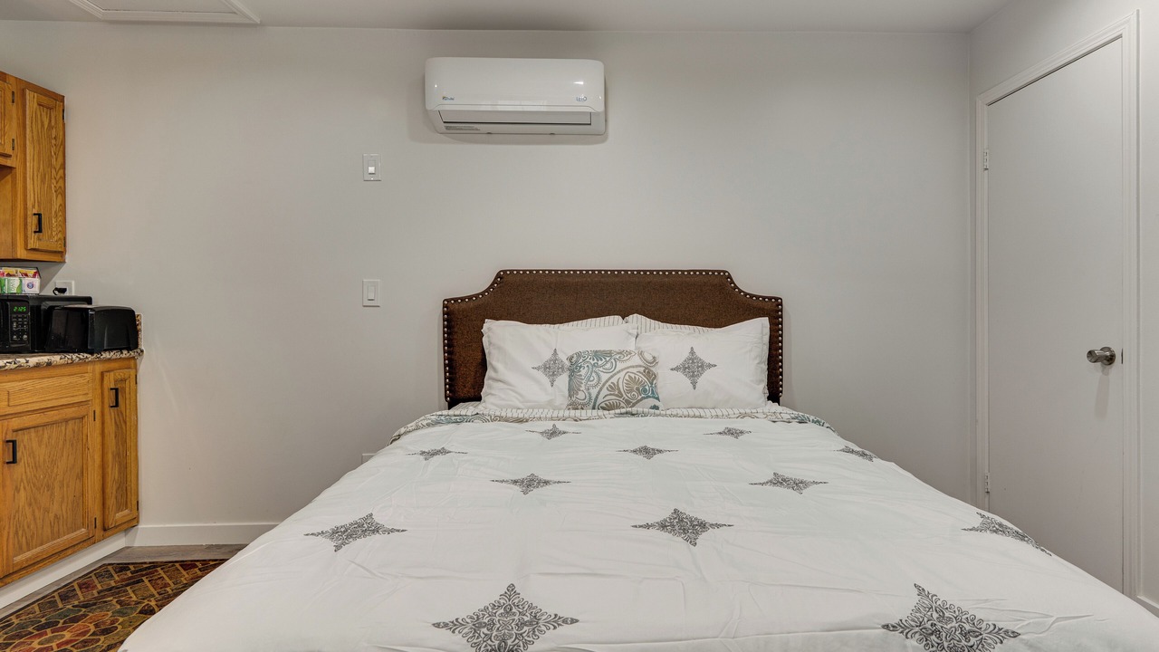 Photo of Bedroom in West Los Angeles