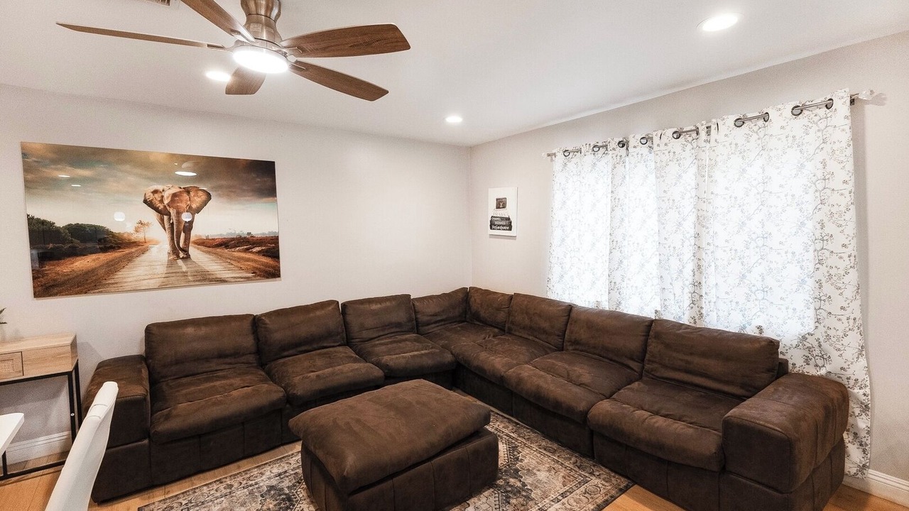 Photo of Livingroom in Lemon Grove