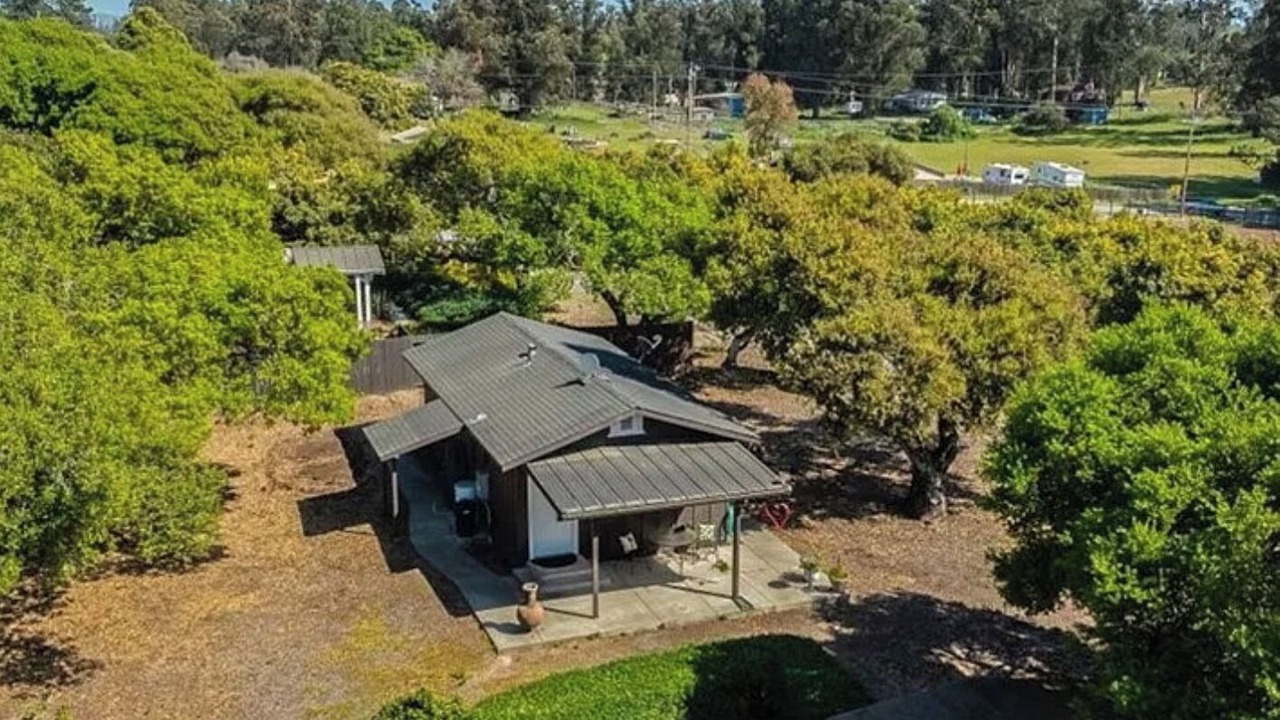 Photo of Outdoor in Callender