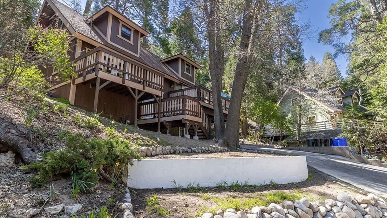 Photo of Outdoor in Crestline