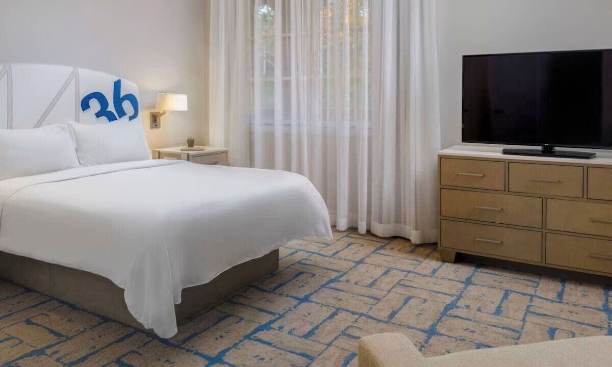 Photo of Bedroom in Newport Coast