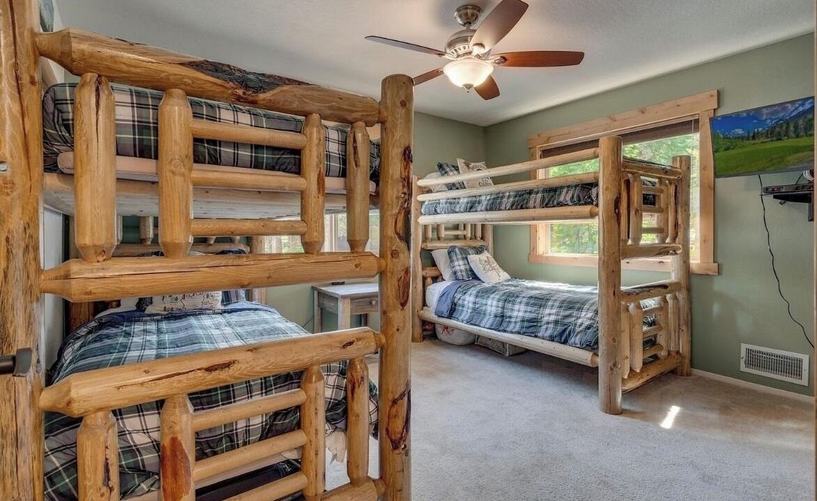 Photo of Bedroom in Tahoma