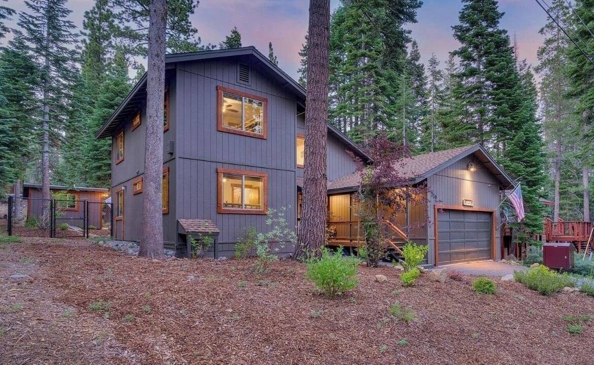 Photo of Outdoor in Tahoma