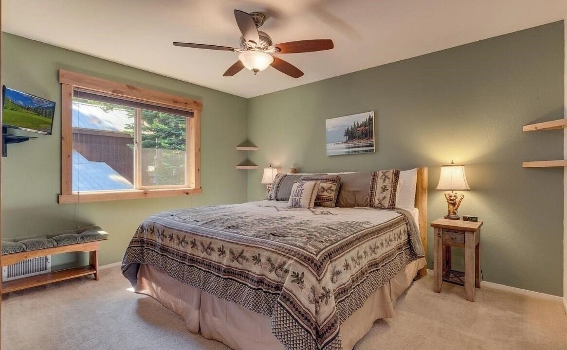 Photo of Bedroom in Tahoma