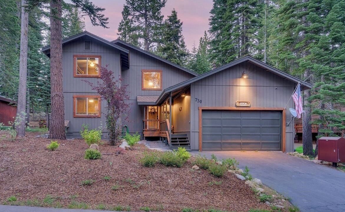 Photo of Outdoor in Tahoma
