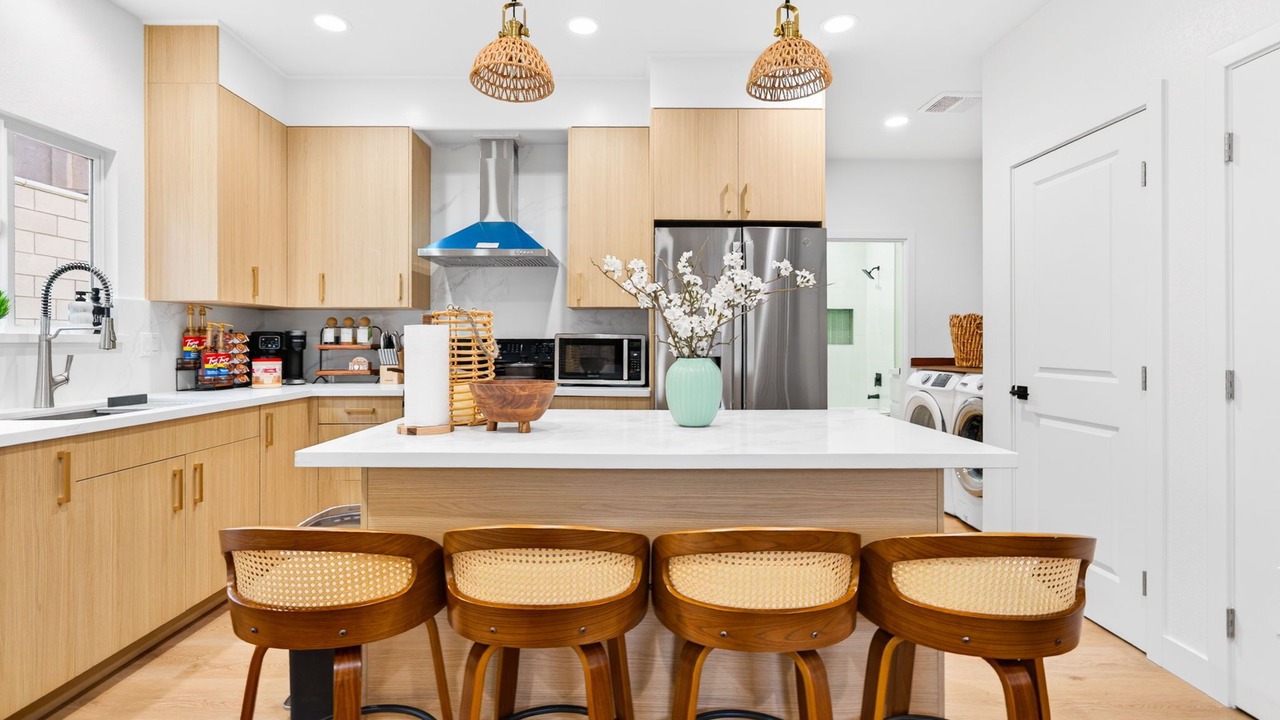 Photo of Kitchen in Midway City