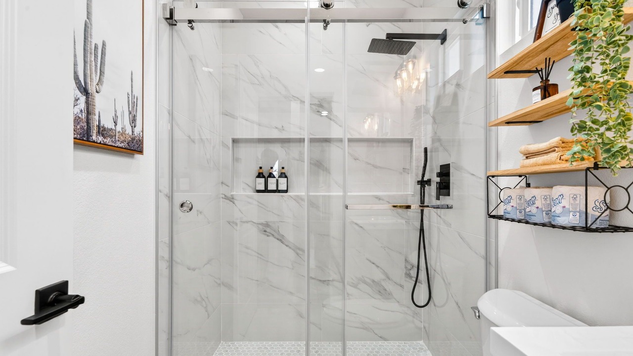 Photo of Bathroom in Midway City